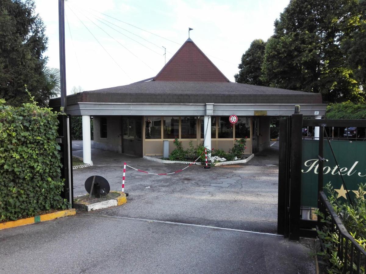 Hotel Motel Est Peschiera Borromeo Luaran gambar