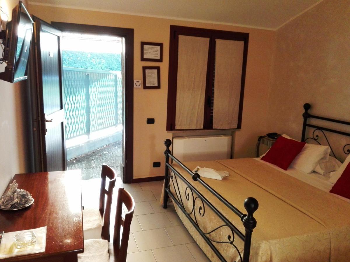 Hotel Motel Est Peschiera Borromeo Luaran gambar